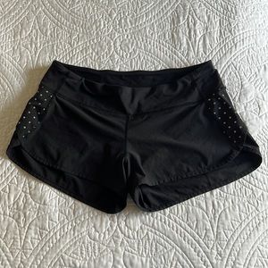 Lululemon speed up shorts